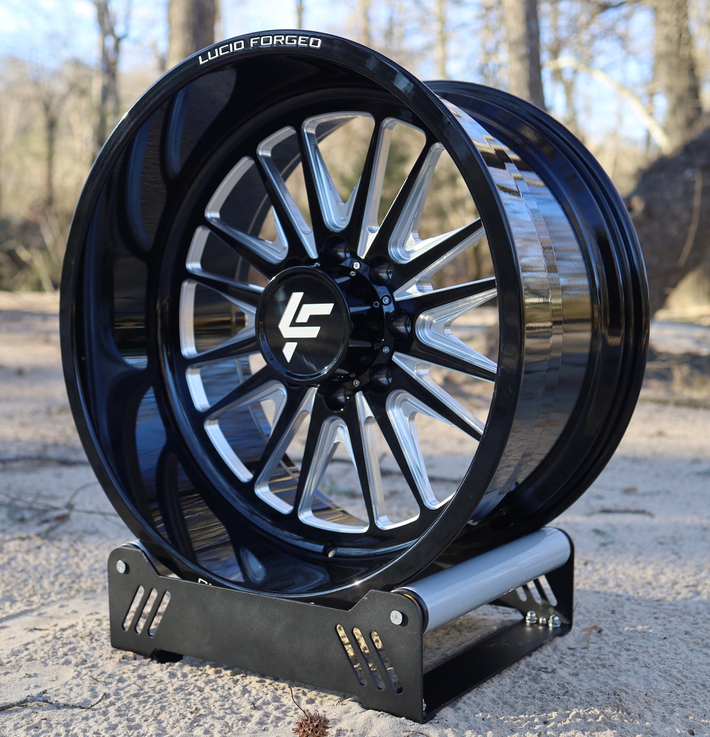 STRIKER - CONCAVE