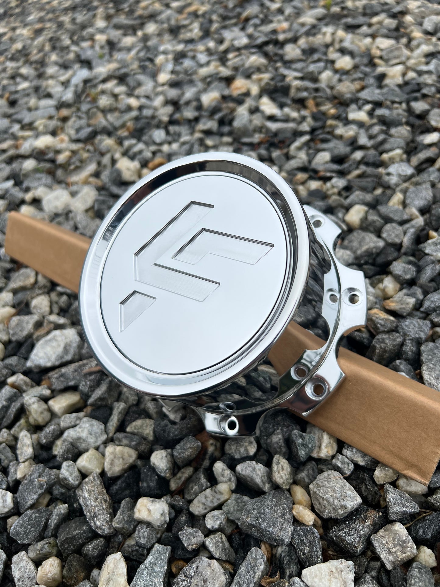 Floating Center Caps